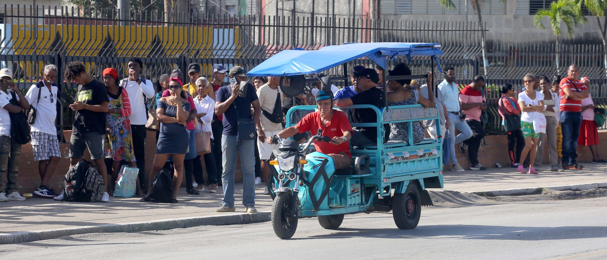 Transporte electrico_01 2048x878