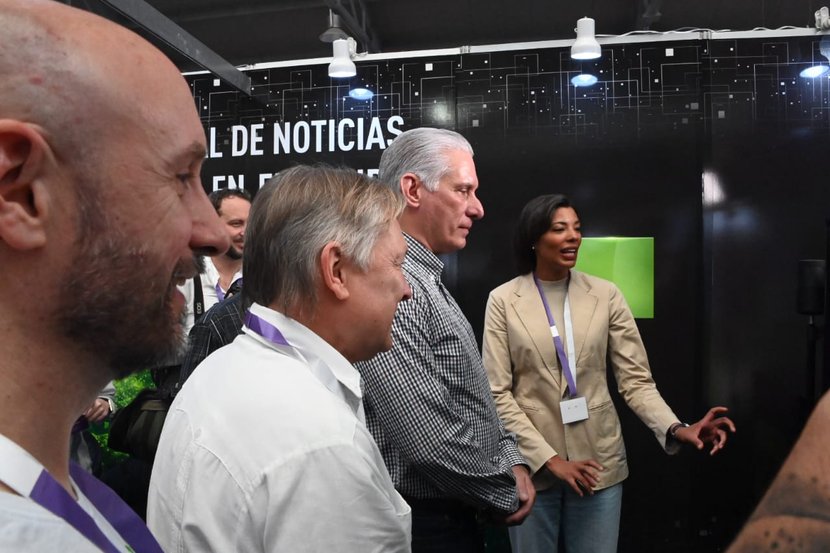 coloquio_patria_dc_160426_1_jpeg__830x600_q85_subsampling 2 1