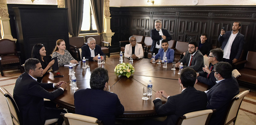 Delegación parlamentaria de Brasil visita el Capitolio Nacional