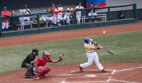 Se despide Cuba de Preolímpico de Béisbol con rotunda victoria sobre Colombia