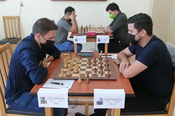 Carlos Albornoz y Yasser Quesada. Foto: Prensa Latina.