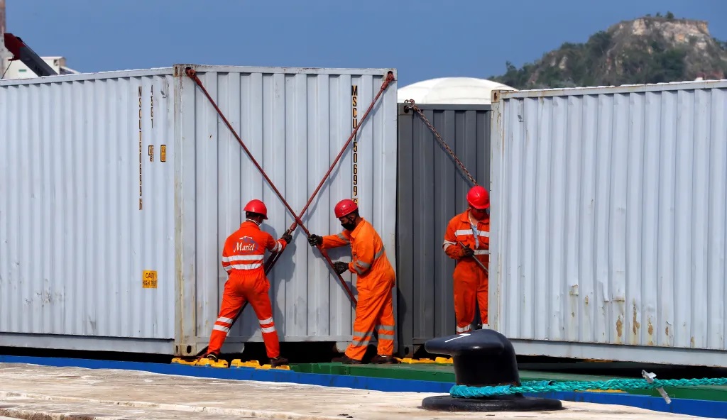 Llega a Cuba ayuda humanitaria de Brasil tras azote de huracanes