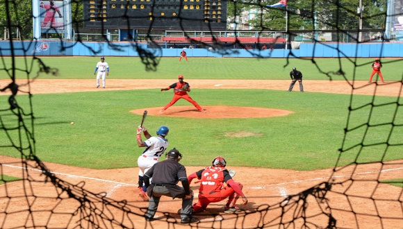 estadio Cándido González de Camagüey