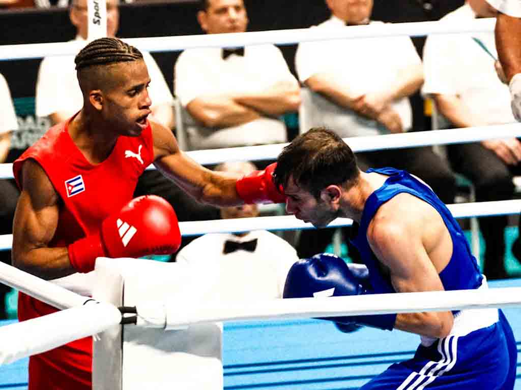 Boxeador cubano Alejandro Claro 