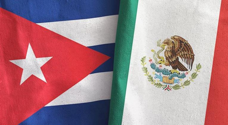 Banderas de México y Cuba