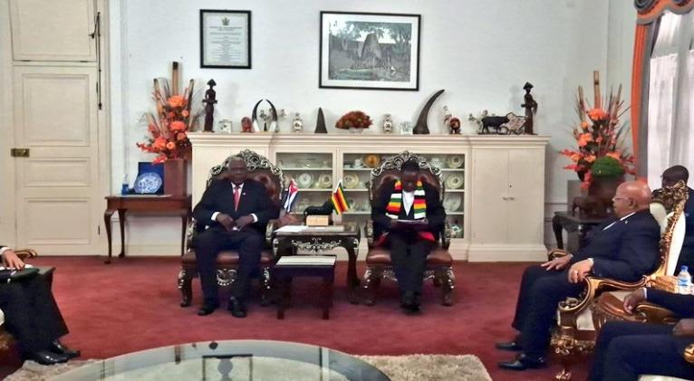 Presidente de Zimbabwe recibe a titular del Parlamento de Cuba