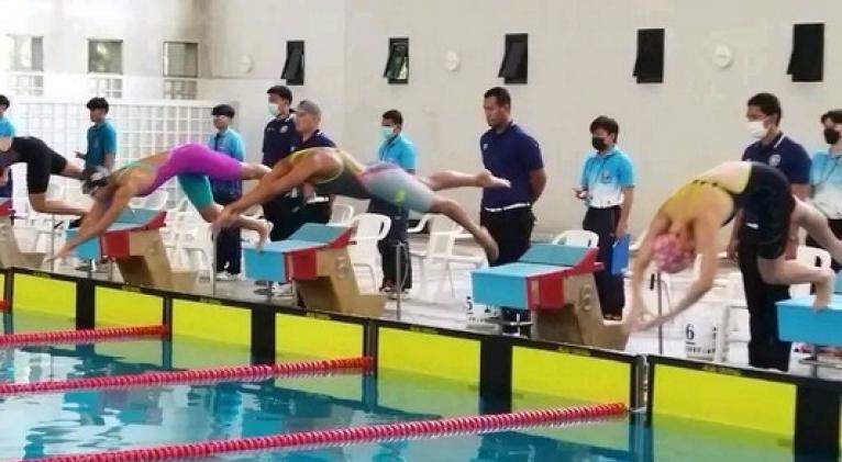 Elisbet y Falcón Jr. a Mundial de Natación de Curso Corto