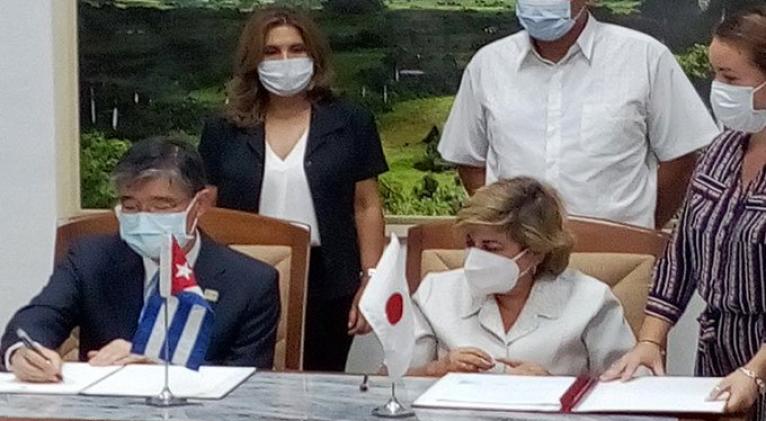 Envía Japón nuevo lote de equipos médicos a Cuba